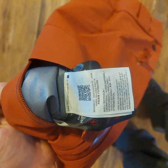 (BRAND NEW) Arc'teryx Sabre Goretex Ski & Board Pants - Picture 8 of 10